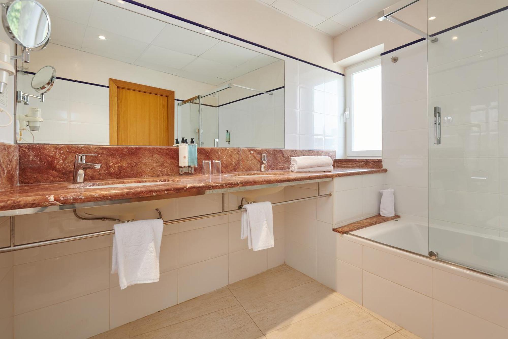 Hotel Apartamentos Cala סנטני מראה חיצוני תמונה