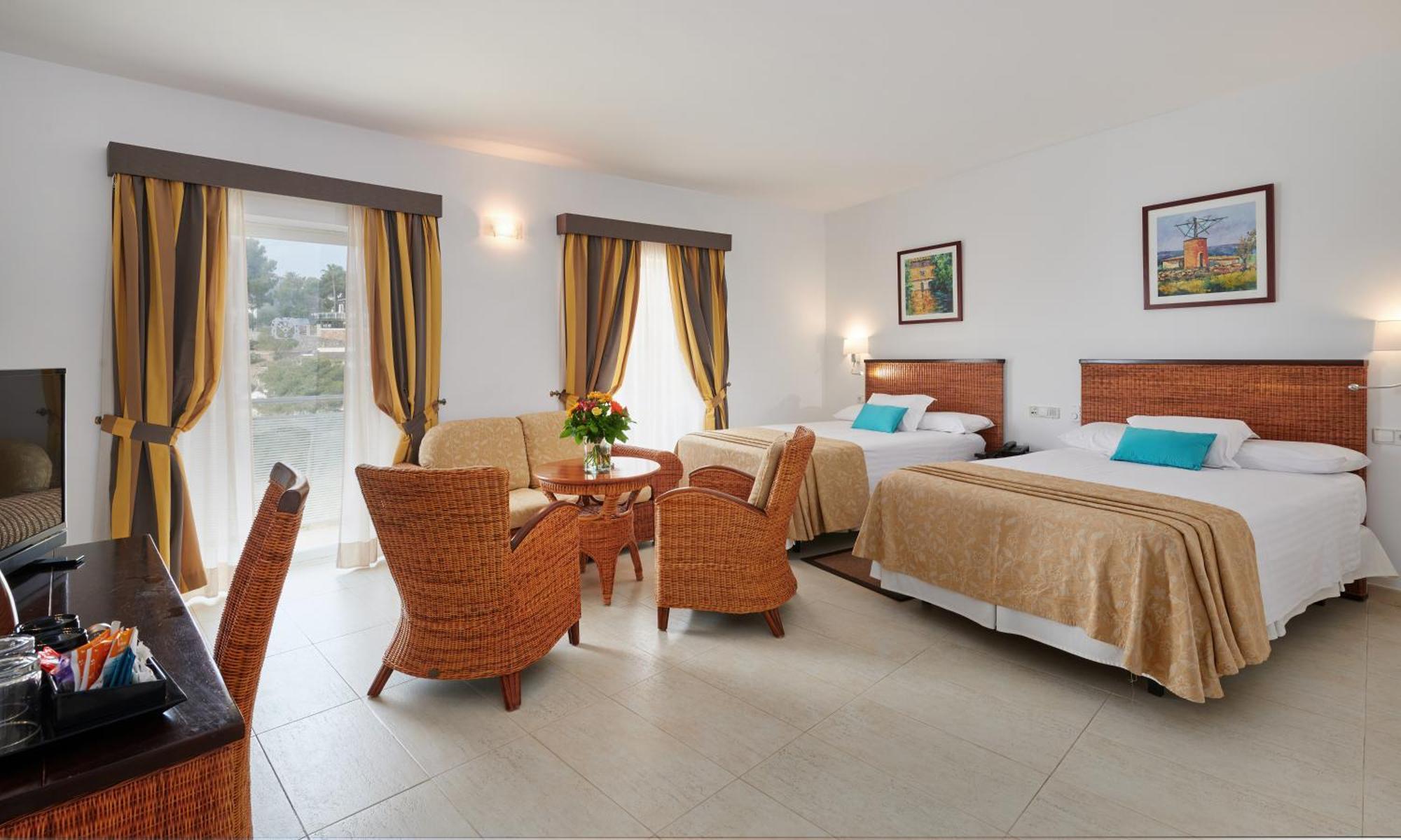 Hotel Apartamentos Cala סנטני מראה חיצוני תמונה